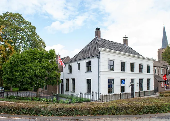 1818 4* Bakel